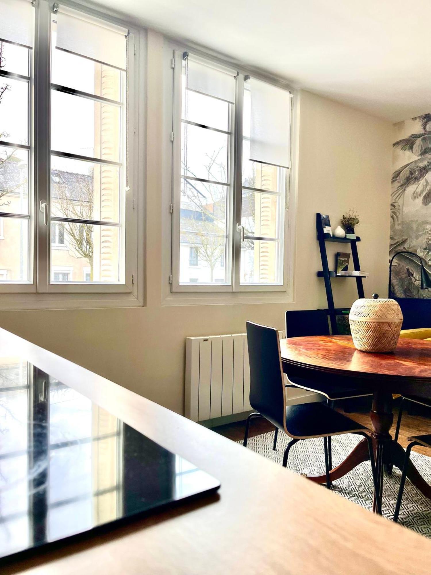 Joli Appartement Proche Centre Avec Garage Gratuit Nantes Buitenkant foto